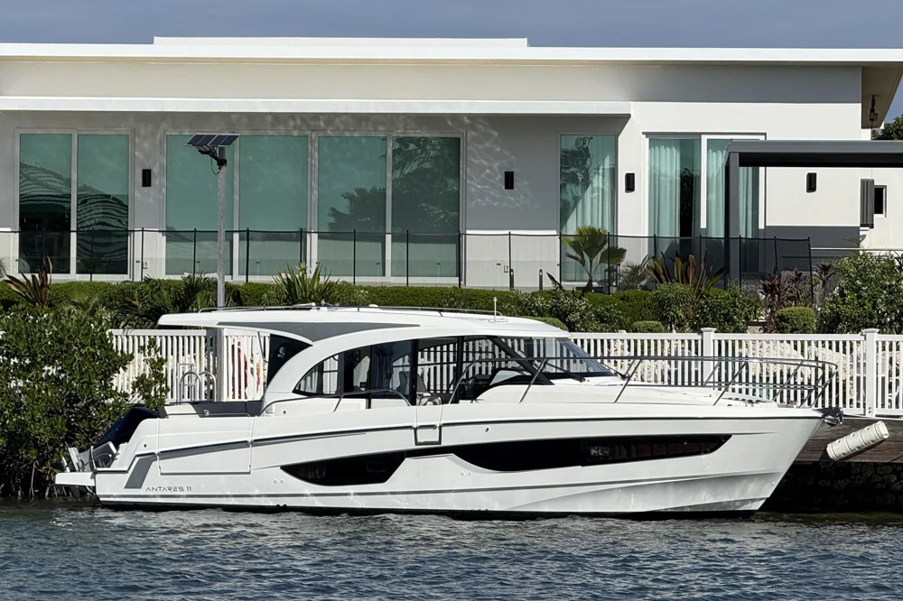BoatPhoto.coverAlt