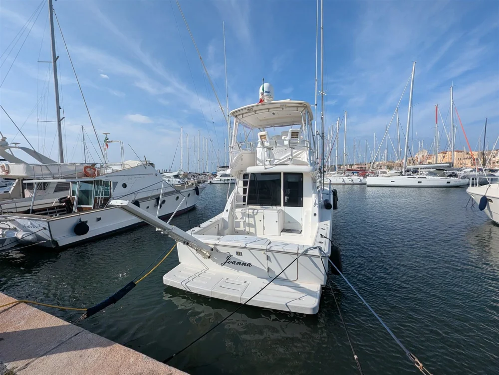 2005 Tiara Yachts 3900 Convertible for sale in Nettuno, Italy, photo 3 of 5