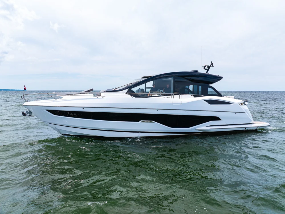 BoatPhoto.coverAlt