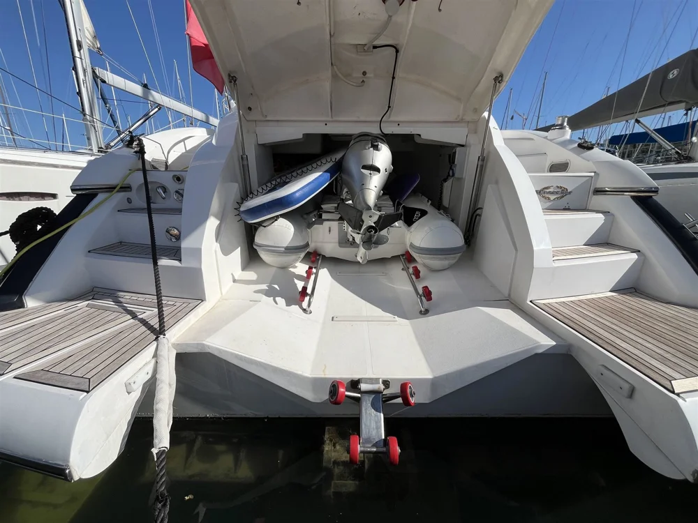 BoatPhoto.alt