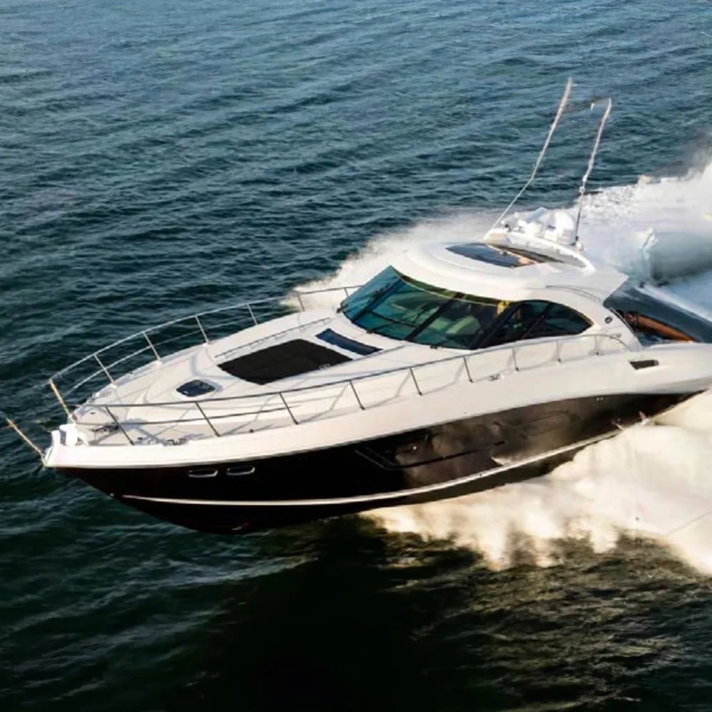 BoatPhoto.coverAlt