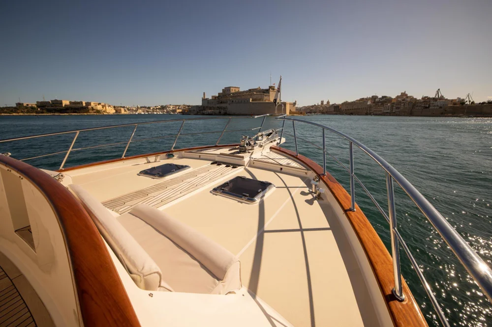BoatPhoto.alt