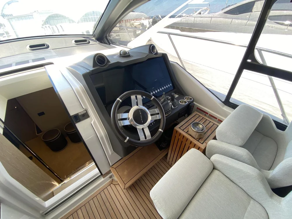BoatPhoto.alt