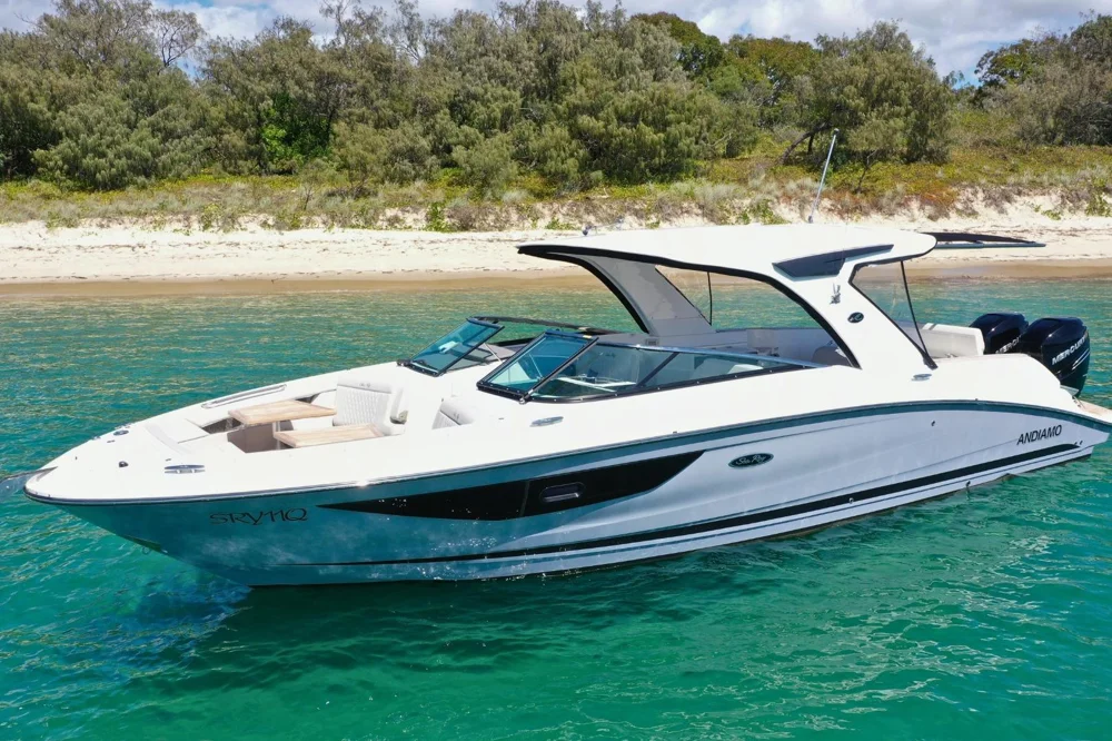 BoatPhoto.coverAlt