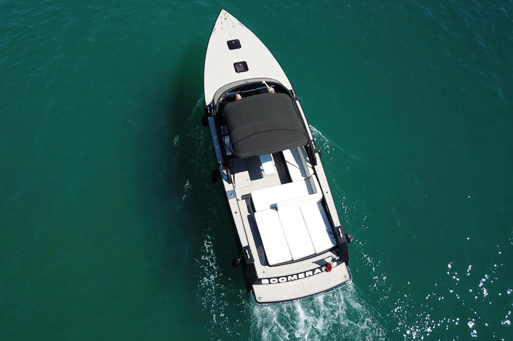 BoatPhoto.alt