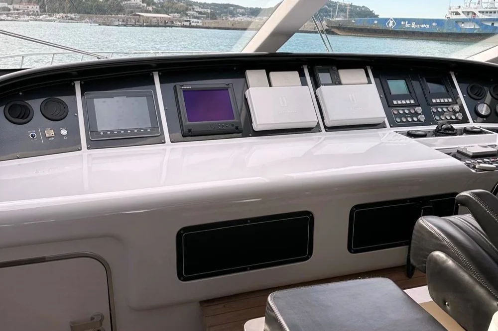 BoatPhoto.alt