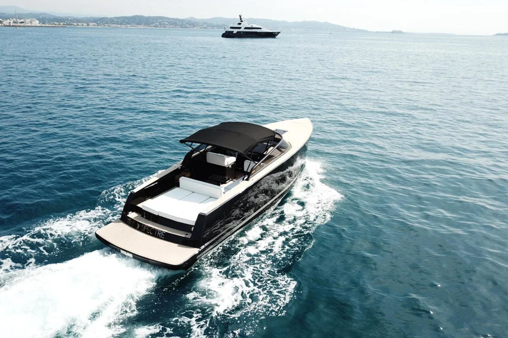 BoatPhoto.alt