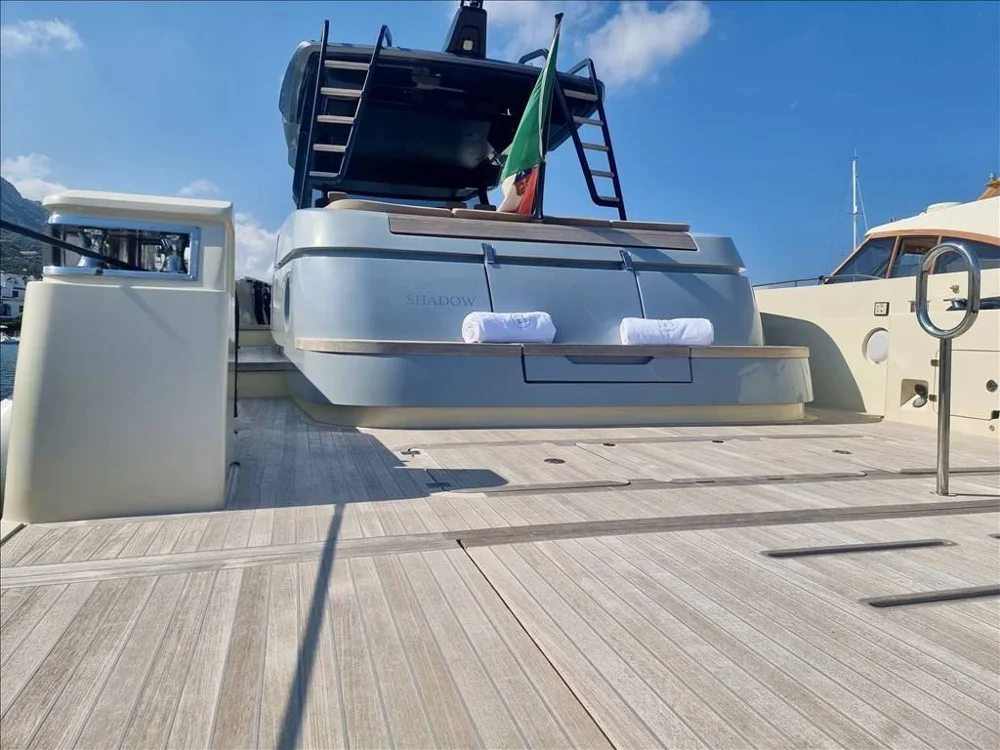 BoatPhoto.alt