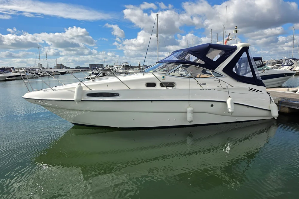 BoatPhoto.coverAlt