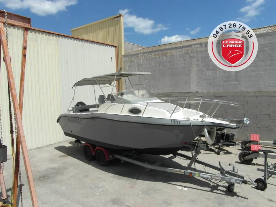 BoatPhoto.coverAlt