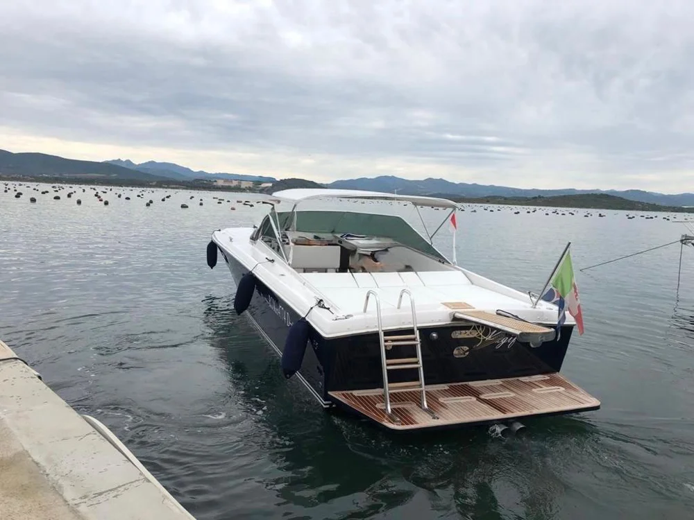 BoatPhoto.alt