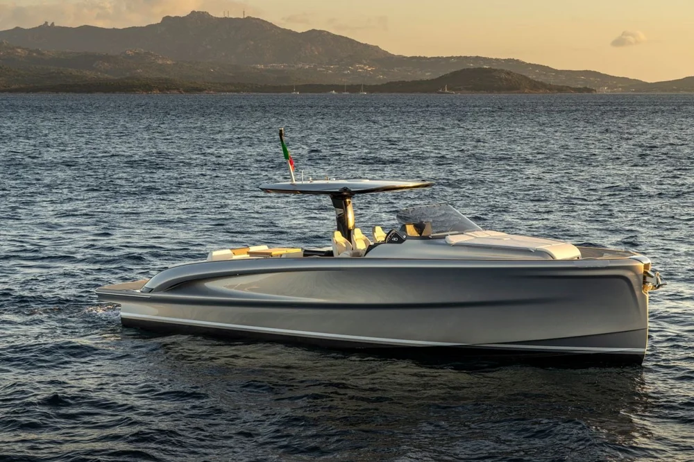 BoatPhoto.coverAlt