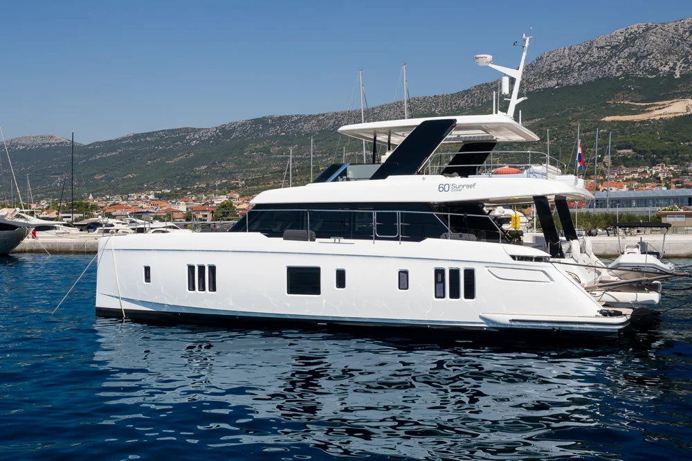 BoatPhoto.coverAlt