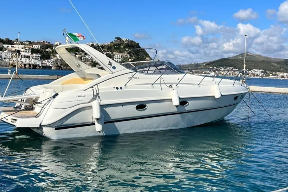 BoatPhoto.coverAlt