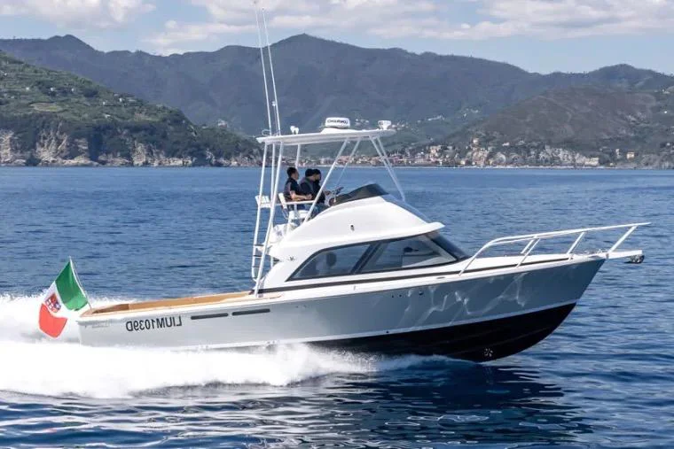 BoatPhoto.coverAlt
