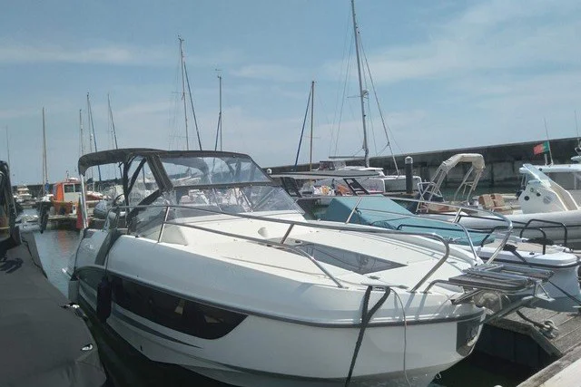 BoatPhoto.coverAlt
