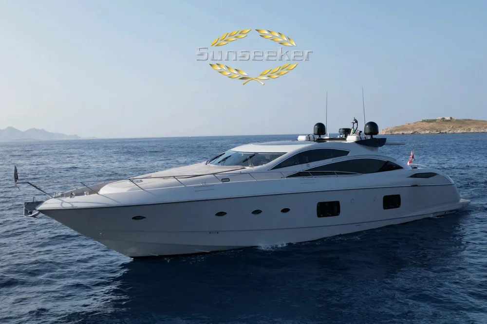 BoatPhoto.coverAlt