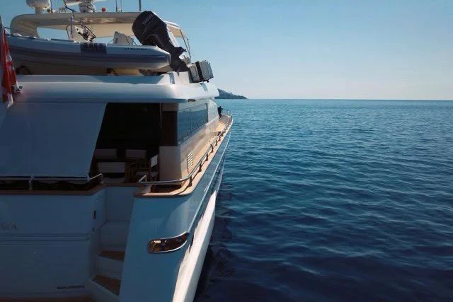 BoatPhoto.alt