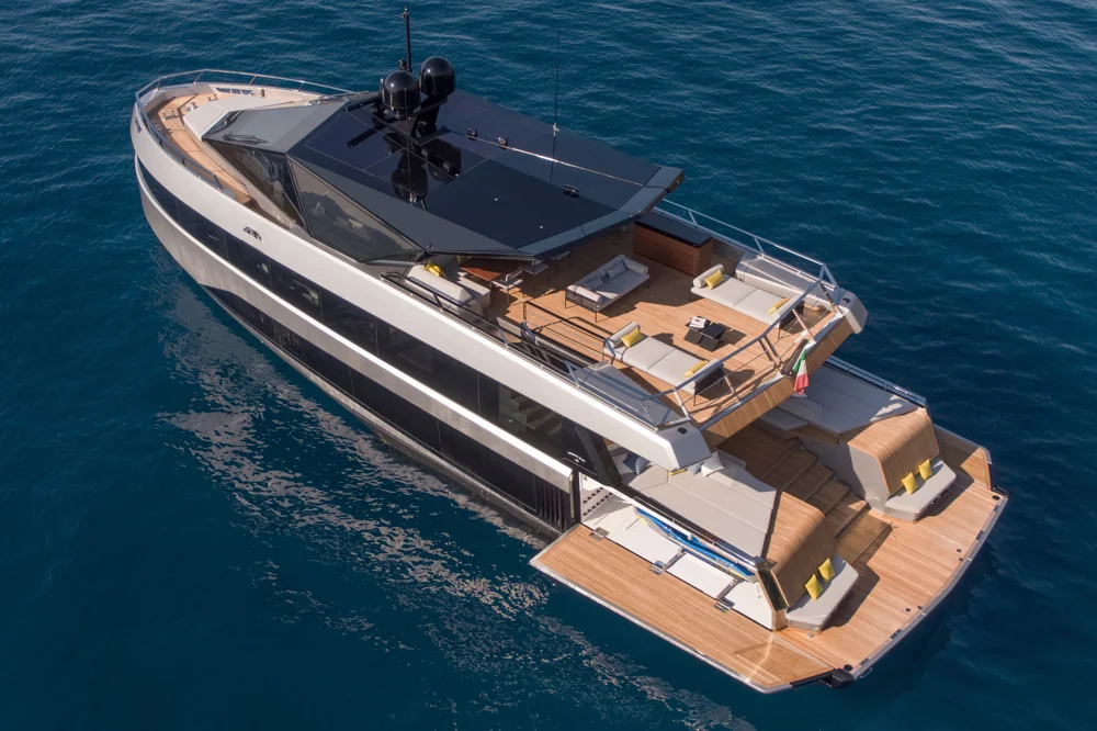 BoatPhoto.alt