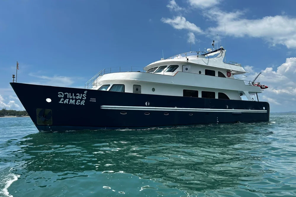 BoatPhoto.alt