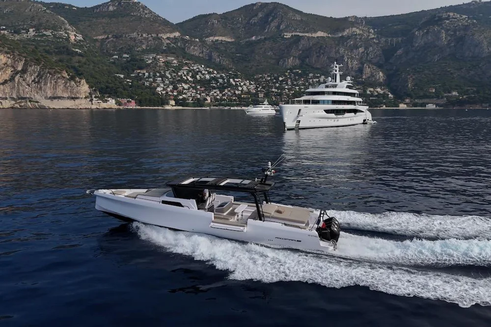 BoatPhoto.coverAlt