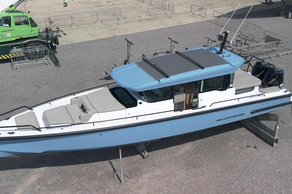 BoatPhoto.coverAlt