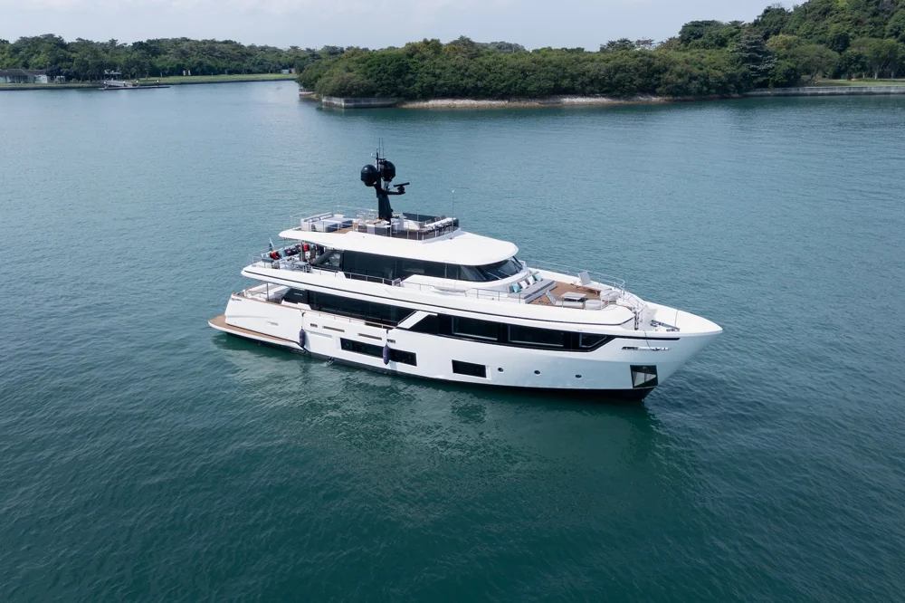 BoatPhoto.coverAlt