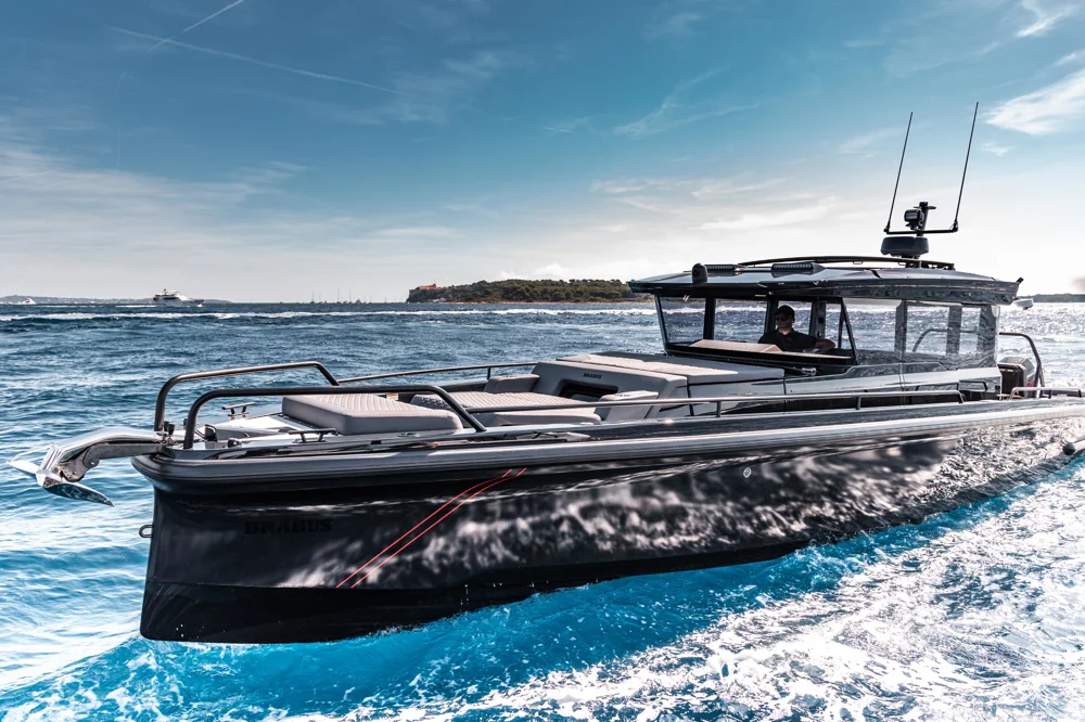 BoatPhoto.coverAlt