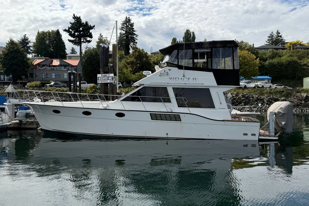 BoatPhoto.coverAlt