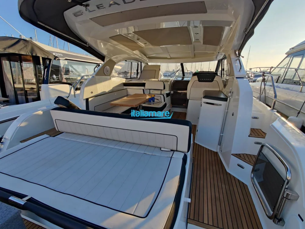 BoatPhoto.alt