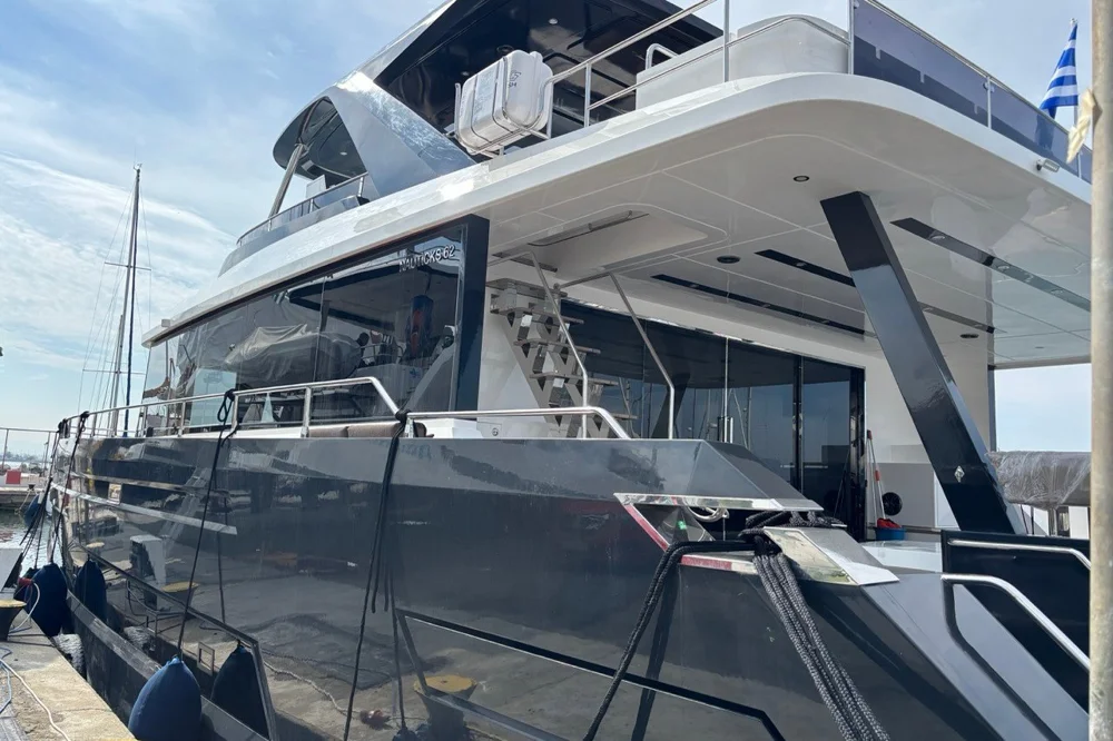 BoatPhoto.coverAlt