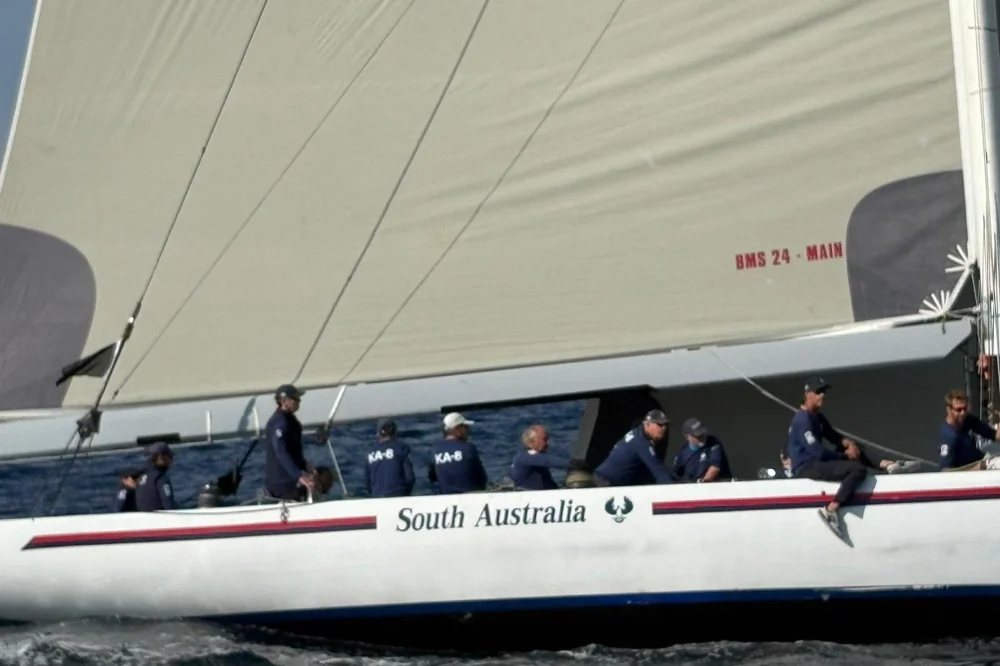 BoatPhoto.coverAlt