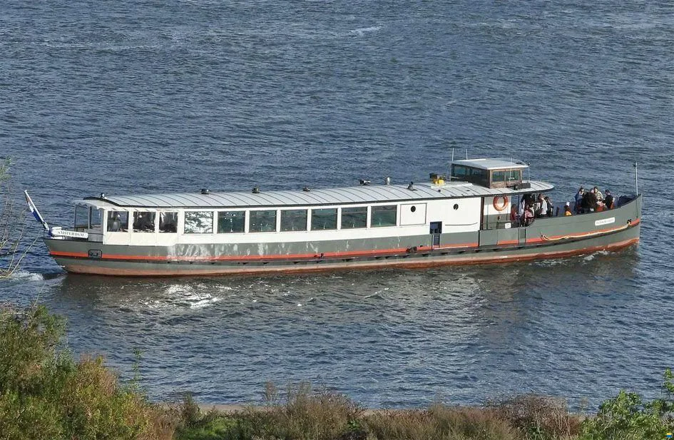 BoatPhoto.alt
