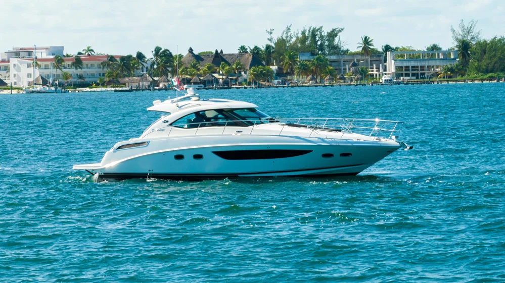 BoatPhoto.coverAlt