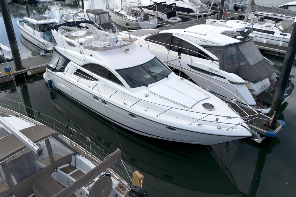 BoatPhoto.coverAlt