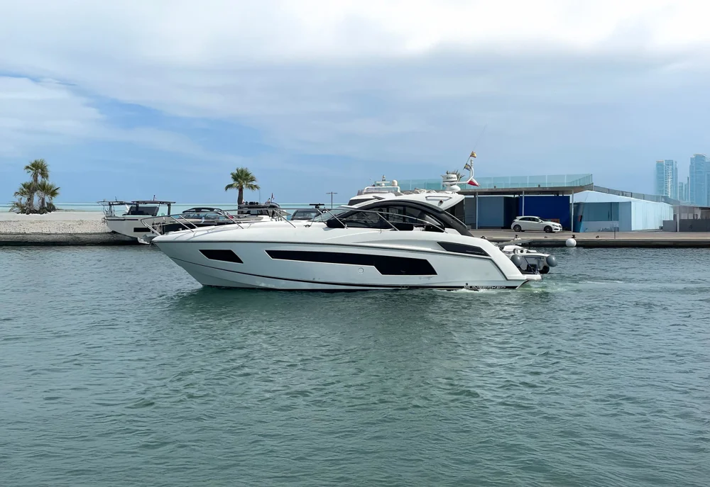 BoatPhoto.coverAlt