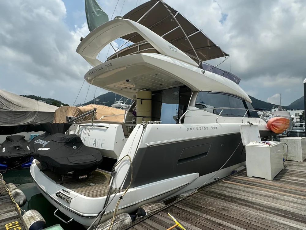 BoatPhoto.alt