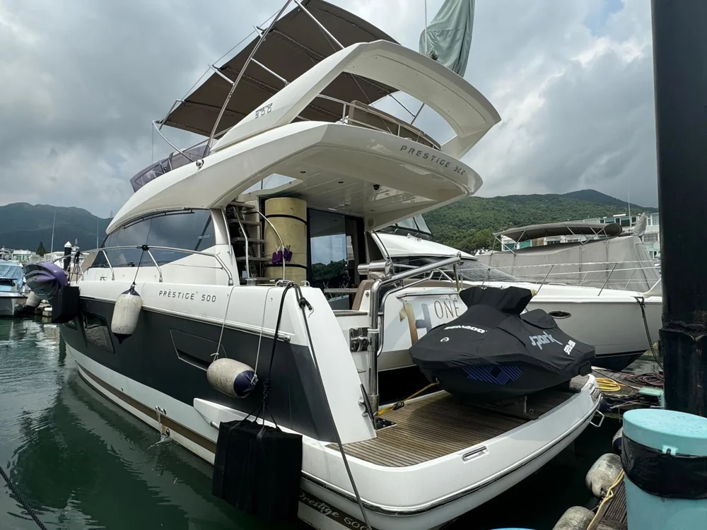 BoatPhoto.alt