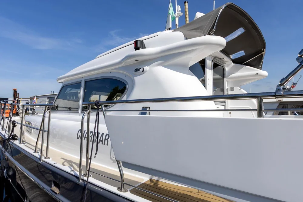 BoatPhoto.coverAlt