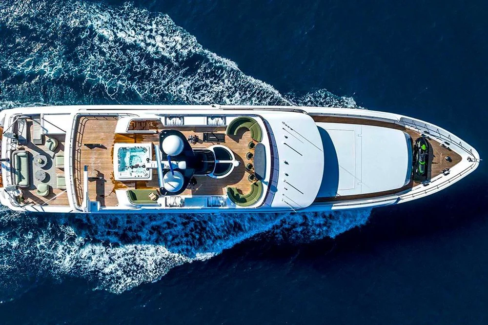 BoatPhoto.alt