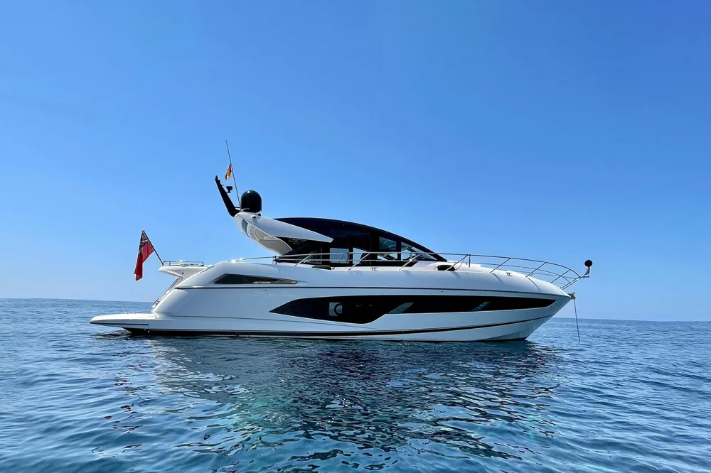 BoatPhoto.coverAlt