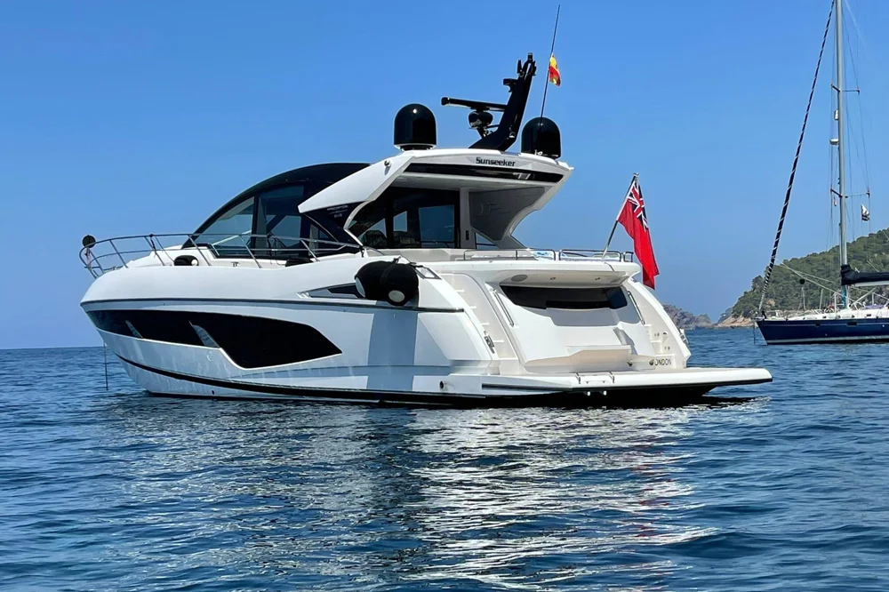 BoatPhoto.alt