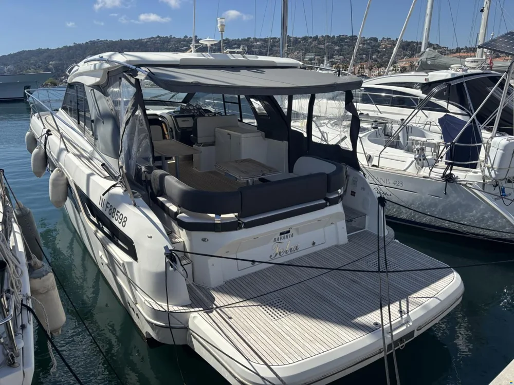 BoatPhoto.alt