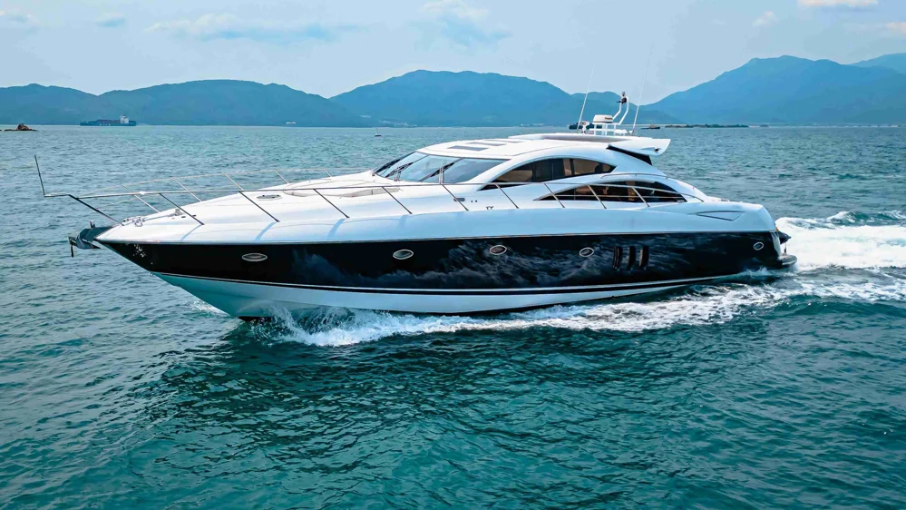 BoatPhoto.coverAlt