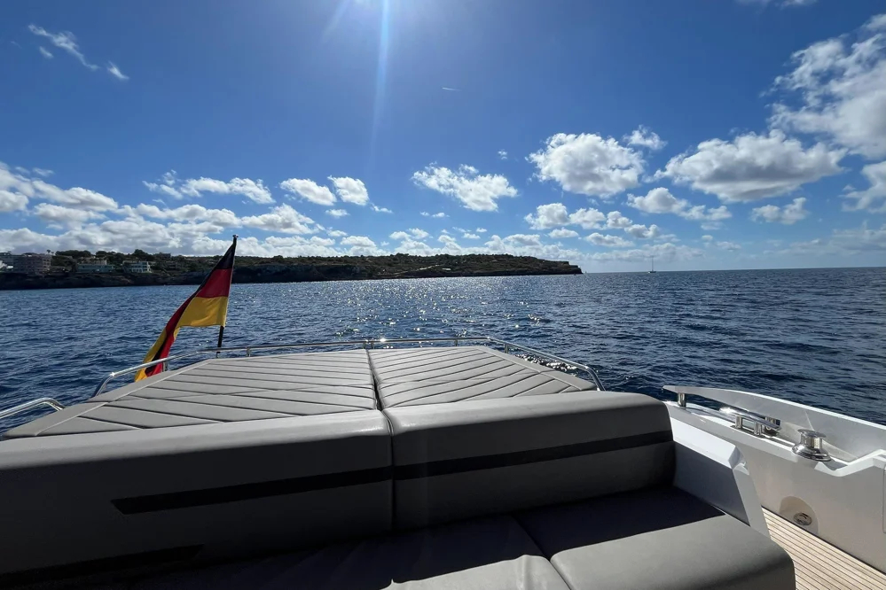 BoatPhoto.alt