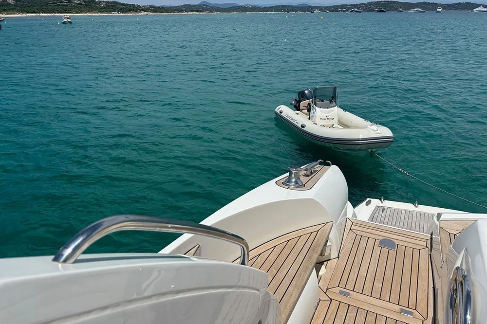 BoatPhoto.alt