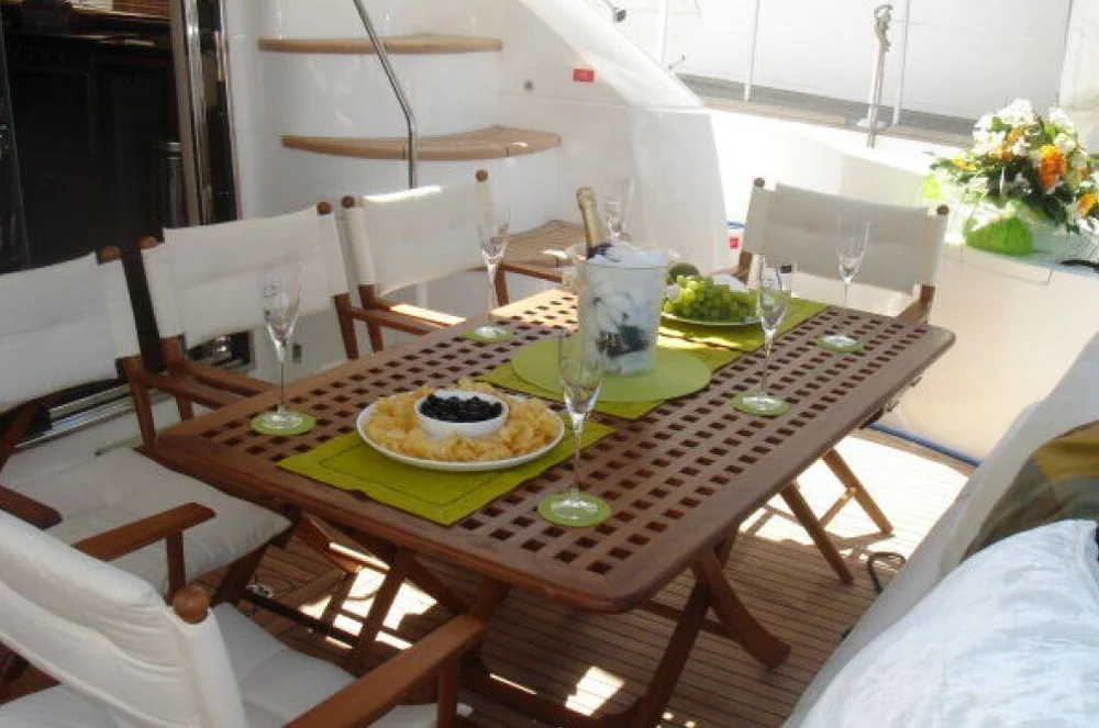 2006 SUNSEEKER Manhattan 66 for sale in Athens, Greece, photo 3 of 5