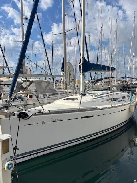 BoatPhoto.coverAlt