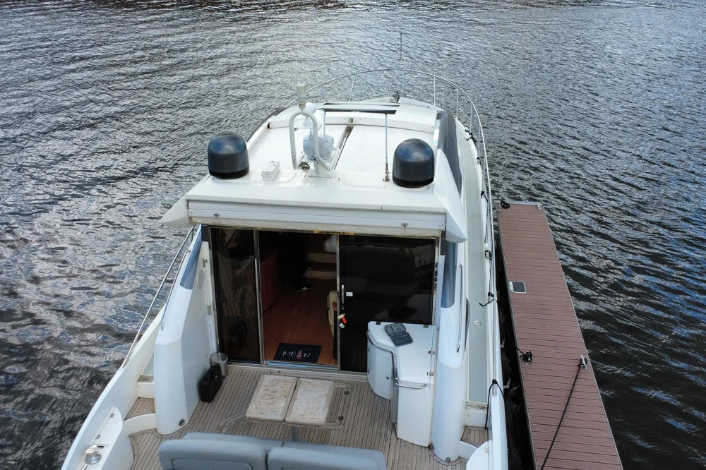 BoatPhoto.alt