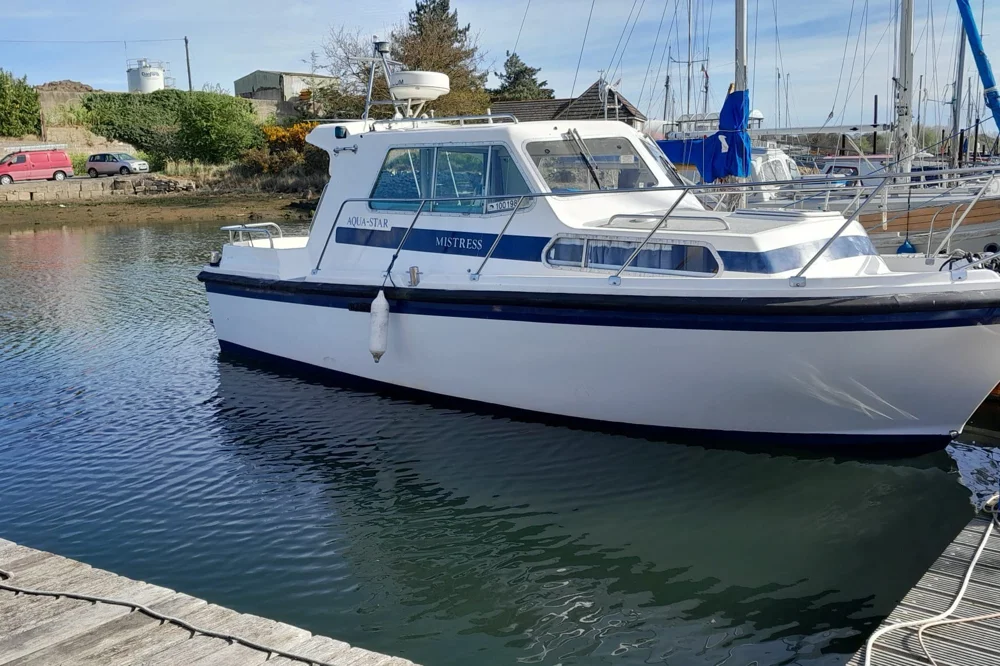 BoatPhoto.coverAlt